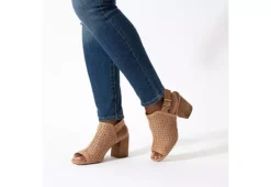 Xappeal Womens Zella Sandal - Tan 13 Xappeal Womens Zella Sandal - Tan -bergfreunde shop US 01 106146 06