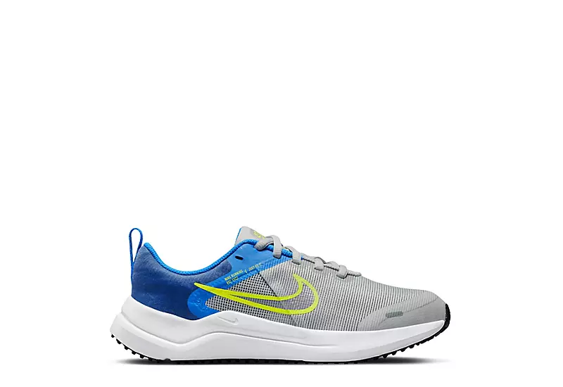 Nike Boys Downshifter 12 Sneaker - Grey 2 Nike Boys Downshifter 12 Sneaker - Grey - Image 2